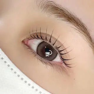 マツエク・マツパ Alume-ｱﾘｭｰﾑ-所属・京都LEDﾏﾂｴｸ 𝘼𝙡𝙪𝙢𝙚のマツエク・マツパデザイン