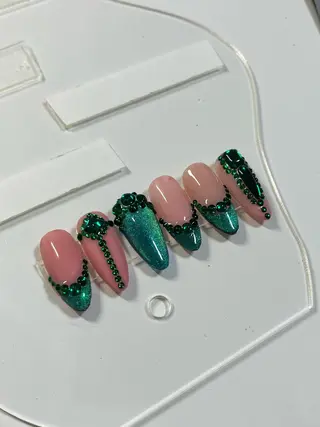 ネイル キンジョウ ハルナのネイルデザイン