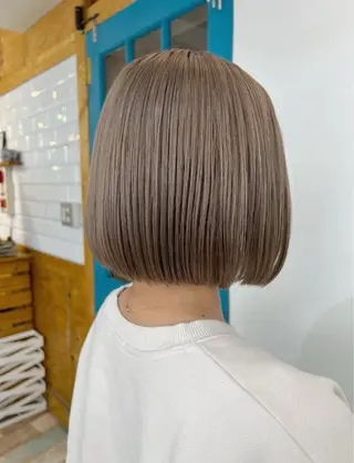 ショート カラー KANA/ボブ/ インナーカラー/艶髪のヘアスタイル