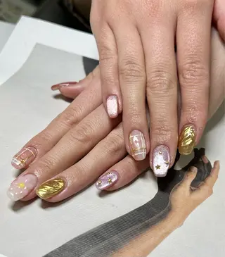 ネイル コウ ヨウのネイルデザイン