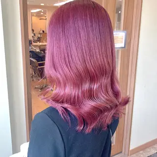 セミロング カラー NUMBER_ ユイナのヘアスタイル