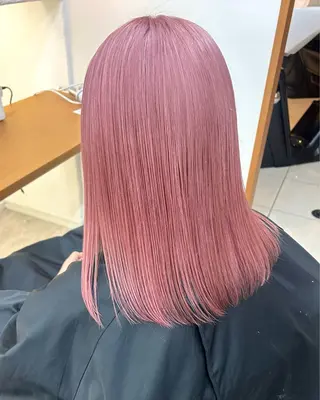 カラー MAMI / Lienのヘアスタイル