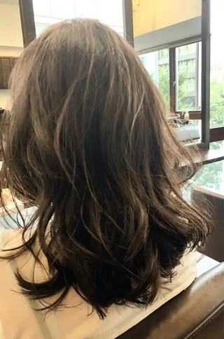 セミロング LOTUS表参道所属・【代表】 🌟MASA🌟美髪のヘアスタイル