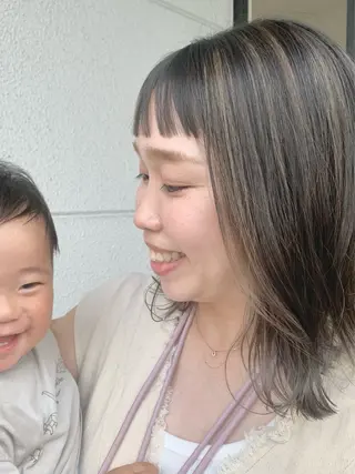 ミディアム カラー パーマ キッズ ulu.久保田 加奈子のヘアスタイル