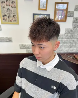 ショート パーマ メンズ Cam's豊見城店所属・無料‼︎メンズ限定 URASAKIのヘアスタイル