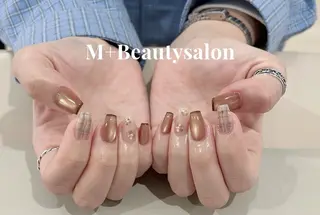 ネイル M+  Beauty Salonのネイルデザイン