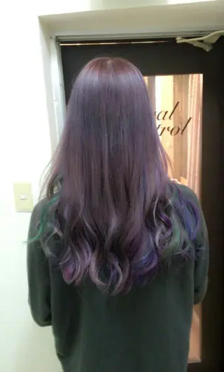 ロング カラー 100%髪質改善特化 TRUNSのヘアスタイル