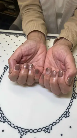 ネイル アイエスト所属・EYEST クロダのネイルデザイン