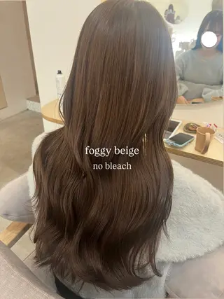 ロング カラー 山口 愛結のヘアスタイル