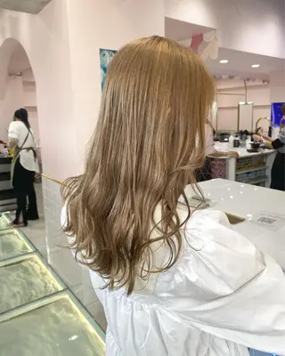 ロング カラー ヘアアレンジ SALOWIN横浜所属・𓍯韓国style/ 髪質改善𓍯中村和希のヘアスタイル