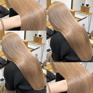 ロング カラー 肌に馴染むハイトーン /ミルクティーカラーのヘアスタイル