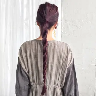 ロング カラー aW HAIRカンノ カナエのヘアスタイル