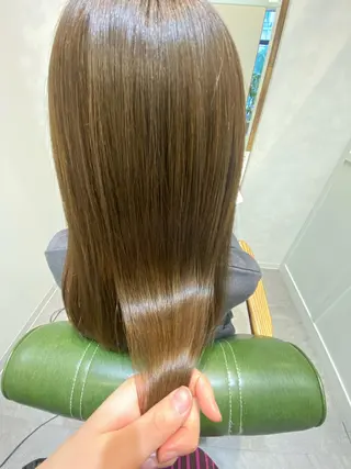 セミロング 坂井 千穂のヘアスタイル