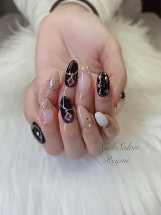 セミロング 渡瀬 帆乃香のネイルデザイン