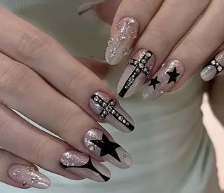 ネイル Pure&Rich Nailのネイルデザイン