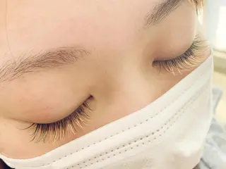 マツエク・マツパ Nordlys Room所属・やまにたゆか🌿 Nordlysのマツエク・マツパデザイン