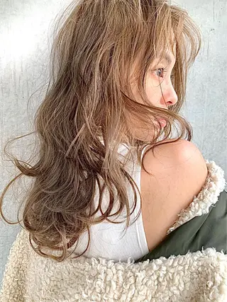 ロング カラー YU-KA ✂︎ROSSOのヘアスタイル