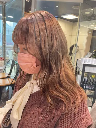 セミロング カラー aya/小顔レイヤー /柔らかカラーのヘアスタイル