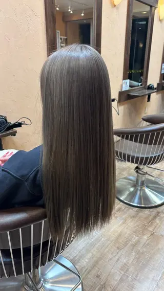 ロング カラー ブリーチカラー🎀 Himariのヘアスタイル