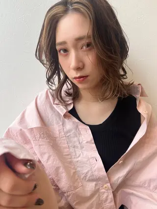ミディアム 浅津 菜月のヘアスタイル