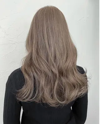 ロング カラー 【公式】DISCO銀 座🪩トレンド🪽のヘアスタイル