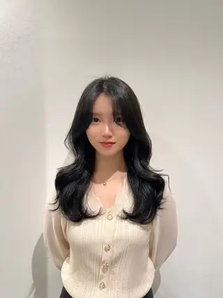 ロング カラー 🩷渋谷/韓国レイヤ ー/艶髪/Sayaのヘアスタイル