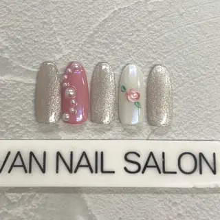 ネイル Van Nail Salonのネイルデザイン