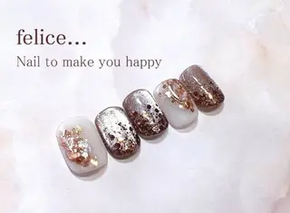 ネイル KANA  ︎︎のネイルデザイン