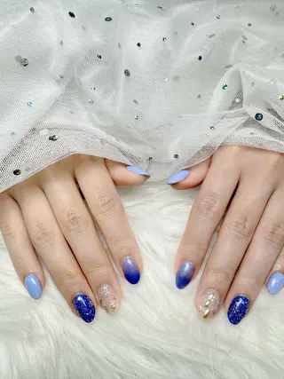 ネイル AMI NAIL 池袋所属・キム ハンのネイルデザイン