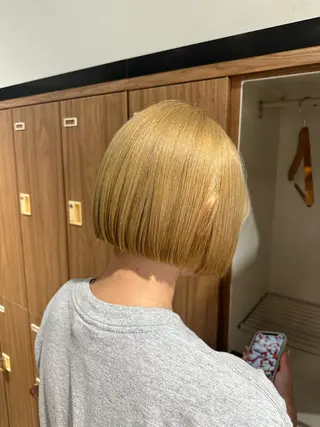 ショート ブリーチカラー/ わきたちえ🌻のヘアスタイル