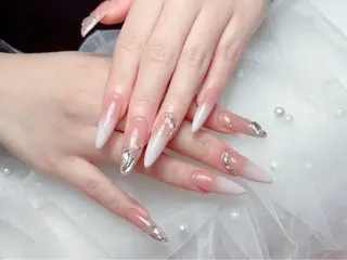 ネイル Bél Nail salonのネイルデザイン
