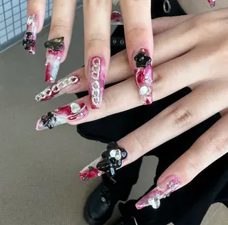 ネイル 新山 聖のネイルデザイン