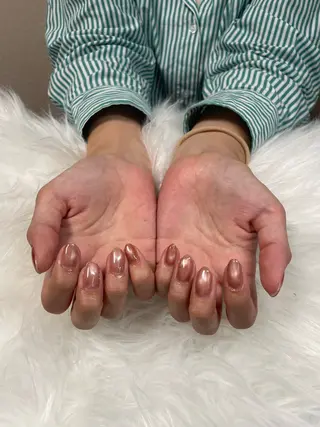 ネイル privatesalon Laulii所属・Laulii RIKAのネイルデザイン