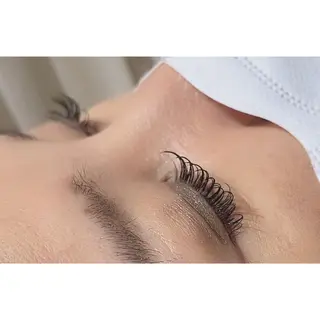 マツエク・マツパ 田上 (たのうえ)のヘアスタイル