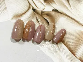 ネイル フルリール 【プライベートサロンのネイルデザイン