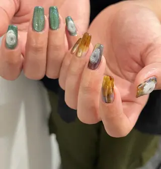 ネイル diar blue茅ヶ崎所属・🤍 MIKAのネイルデザイン