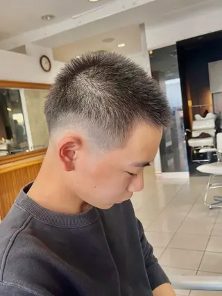 ショート メンズ パーマ特化美容師 🔥Yoshiyaのヘアスタイル