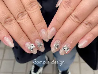 ネイル Beauty Salon ゆくい所属・入谷 玲生奈のネイルデザイン