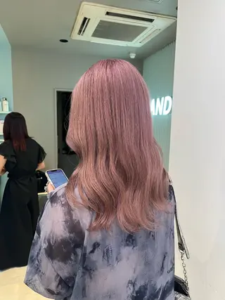 ミディアム カラー ブリーチカラー 🩵MIZUKIのヘアスタイル