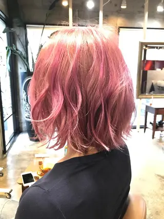 ショート カラー サロンドミルク 原宿のヘアスタイル
