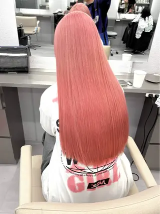 ロング カラー ukyo/カラー/ ブリーチ/ハイライトのヘアスタイル