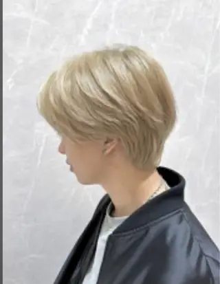 ショート カラー Vel.所属・【名古屋/髪質改善/ 縮毛矯正】城内トモヤのヘアスタイル