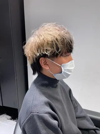 ショート カラー パーマ ヘアアレンジ メンズ アイブロウ スパイキー/フェザー /波巻き/かいとのヘアスタイル