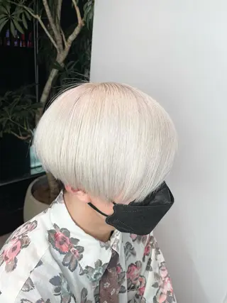 ショート カラー stair:case 武蔵小杉店所属・艶カラーリスト 牛込萌香のヘアスタイル