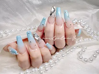 ネイル ✨Nailsalon Vi+✨のネイルデザイン