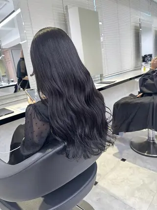 カラー 🩶透髪×モテ髪🩶 池袋SHE🏹🩶のヘアスタイル