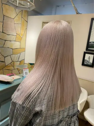 ロング カラー 🌟トップデザイナー 高橋🌟のヘアスタイル