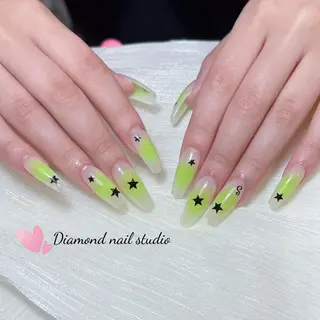 ネイル Mio 🍡のネイルデザイン