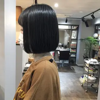 ショート 🟢ウルフ／スパイラ ルパーマ／大西🟢のヘアスタイル