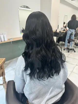 ロング カラー ブリーチなし/レイヤ ー特化🌈Tommyのヘアスタイル